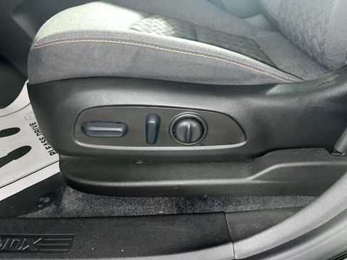 Used 2022 Chevrolet Equinox LT image 14