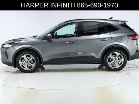 Used 2025 Ford Escape ST-Line FWD image 2