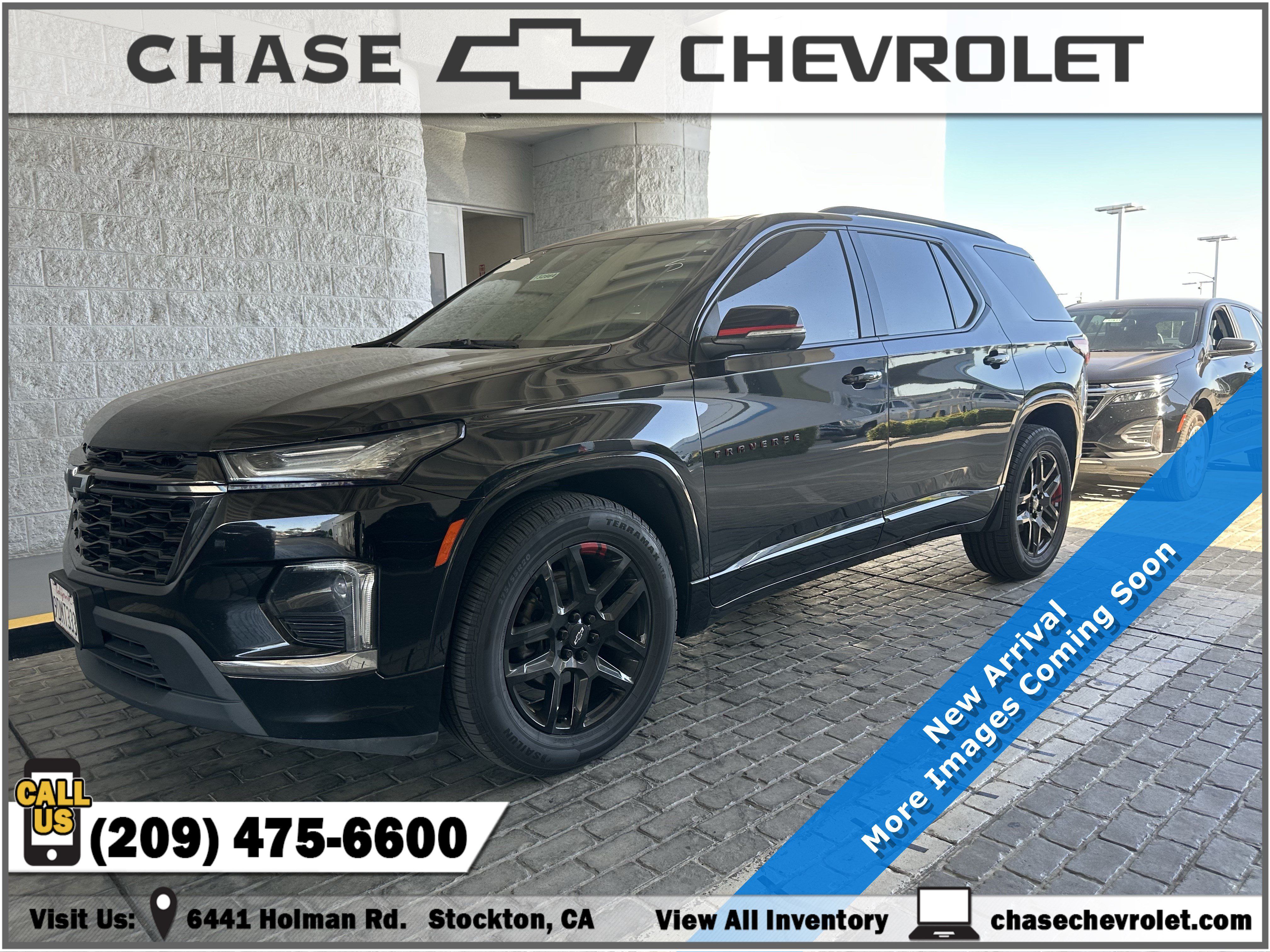 Used 2023 Chevrolet Traverse Premier w/ Redline Edition FWD image 1