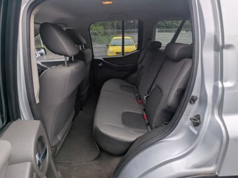 Used 2010 Nissan Xterra S AWD/4WD image 21