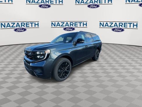 New 2025 Ford Expedition Max Platinum w/ Stealth Appearance Package image 4