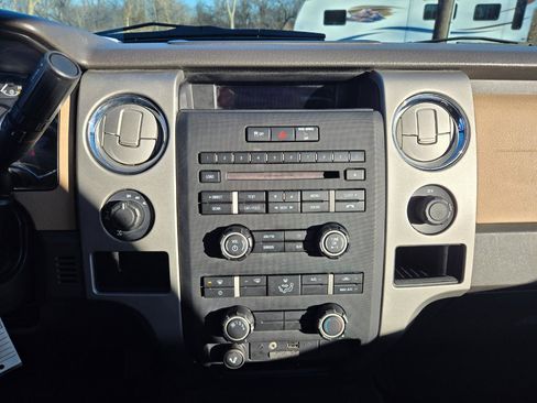 Used 2012 Ford F150 XLT w/ XLT Chrome Pkg AWD/4WD image 18