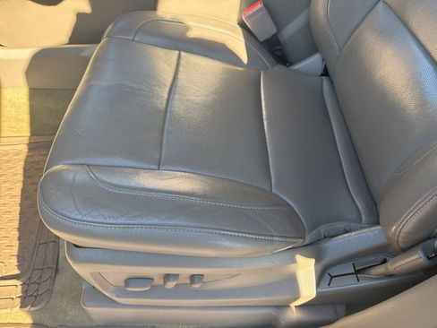 Used 2016 Chevrolet Tahoe LTZ image 14