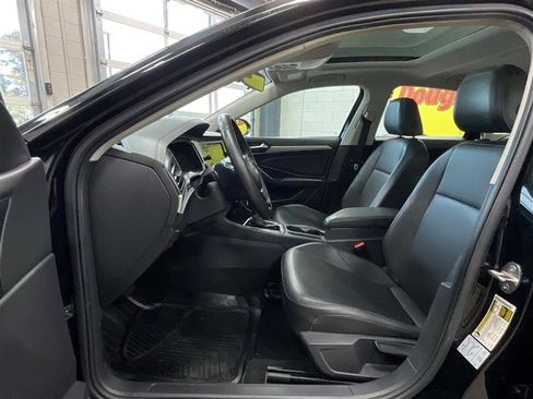 Used 2020 Volkswagen Jetta SE FWD image 11