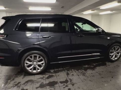 Certified 2020 Cadillac XT6 Sport image 9