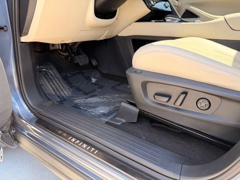 Used 2023 INFINITI QX60 Sensory w/ Vision Package AWD/4WD image 34