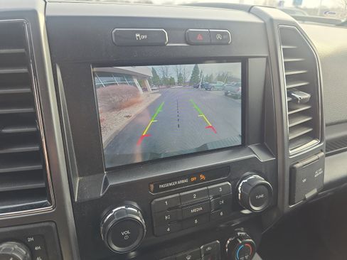 Used 2019 Ford F150 XLT w/ Equipment Group 302A Luxury image 12