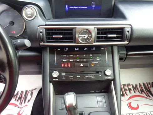 Used 2017 Lexus IS 300 AWD w/ Premium Package image 15