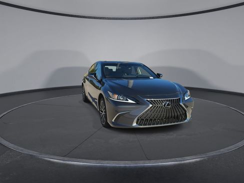 Used 2025 Lexus ES 350 w/ Premium Package FWD image 3