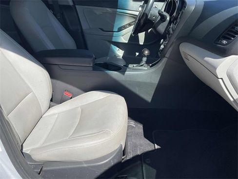 Used 2015 Kia Optima EX image 8