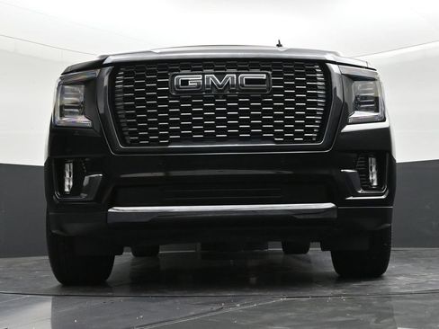 Used 2023 GMC Yukon XL Denali Ultimate AWD/4WD image 27