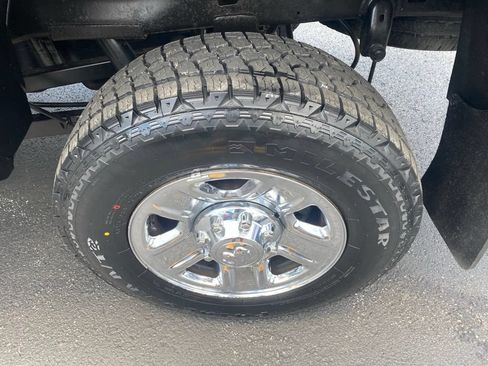 Used 2018 RAM 2500 Tradesman w/ Chrome Appearance Group AWD/4WD image 30