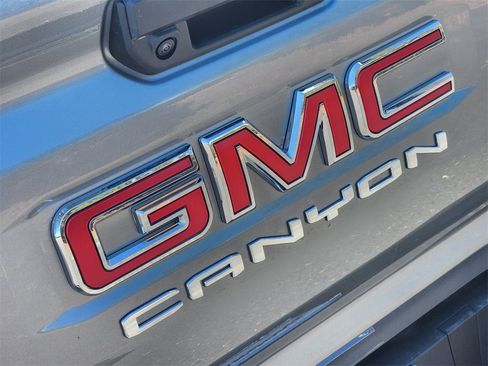 New 2025 GMC Canyon Elevation w/ Convenience Package image 7