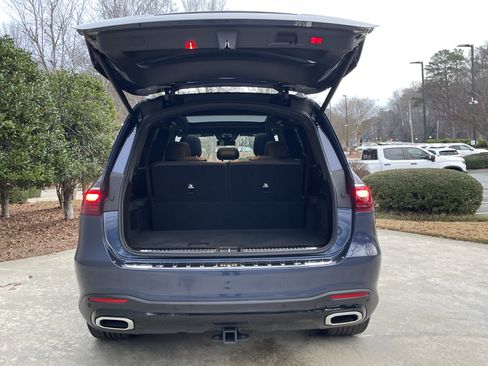 Certified 2025 Mercedes-Benz GLS 450 4MATIC image 9