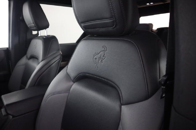 Used 2022 Ford Bronco Black Diamond AWD/4WD image 31
