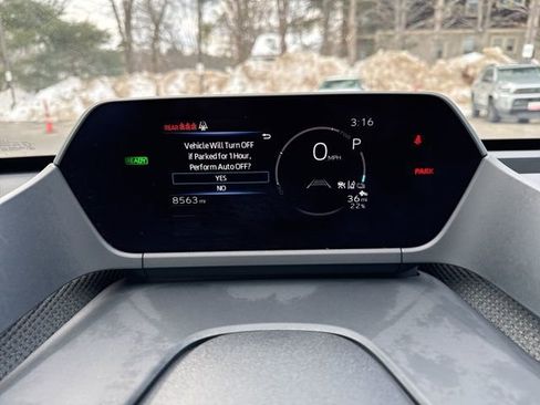 Used 2024 Toyota bZ4X XLE image 24