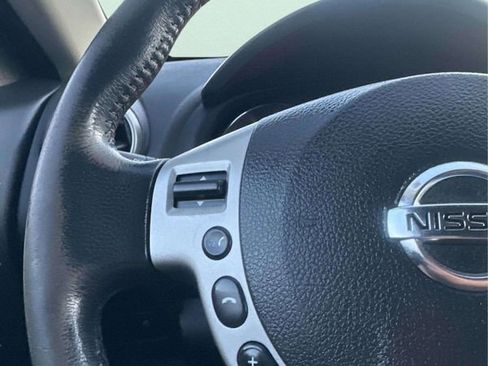 Used 2013 Nissan Rogue SL image 29