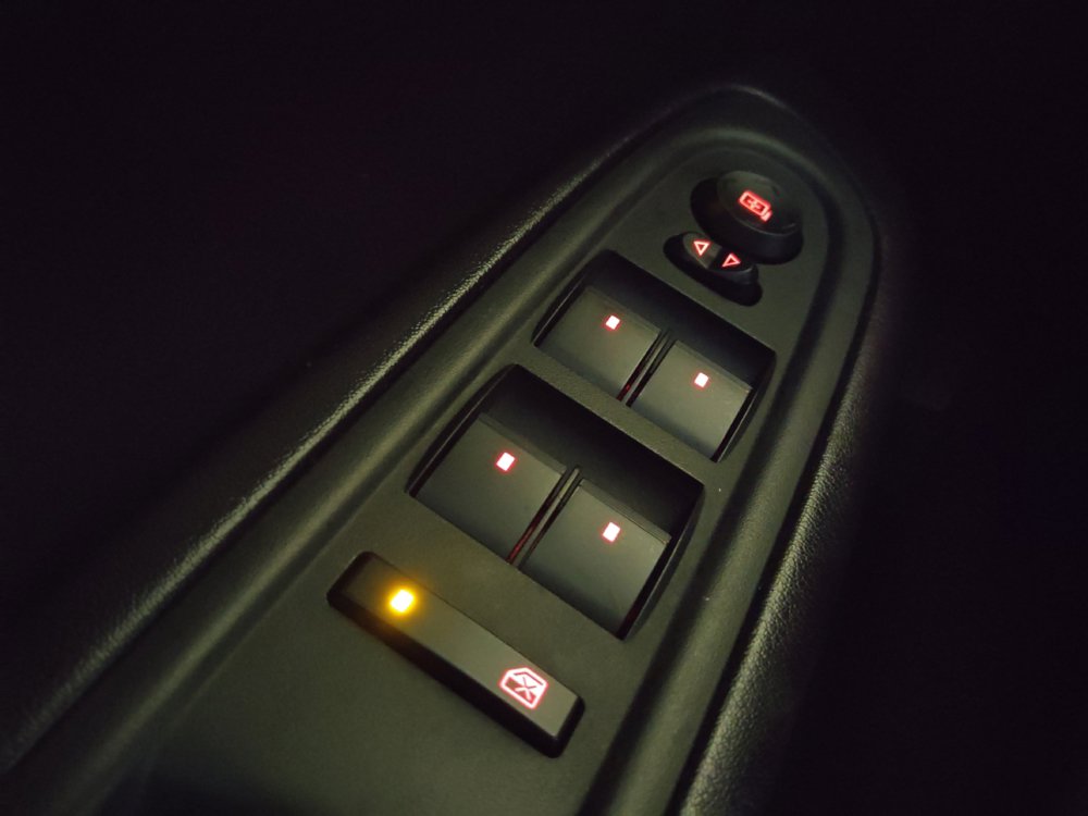 Used 2015 GMC Acadia SLT FWD image 27