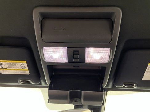 Used 2025 Nissan Frontier Pro-X w/ Pro Convenience Package RWD image 31
