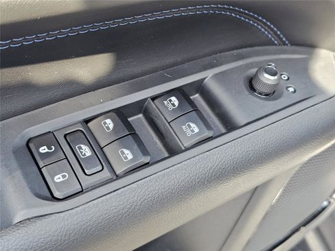 New 2026 Jeep Compass Latitude AWD/4WD image 15