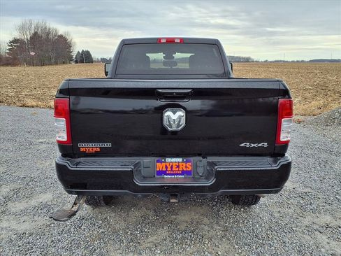 Used 2024 RAM 2500 Big Horn w/ Sport Appearance Package image 33