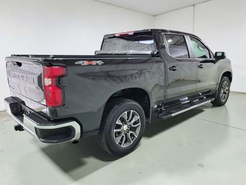 Used 2022 Chevrolet Silverado 1500 LT image 26