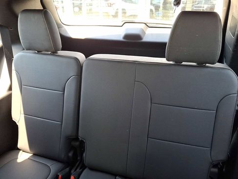 Used 2023 Chevrolet Traverse LT w/ LPO, Floor Liner Package AWD/4WD image 11
