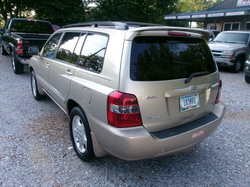 Used 2004 Toyota Highlander 4WD V6 image 11