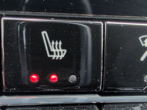 Used 2024 Chevrolet Colorado ZR2 w/ Safety Package image 31