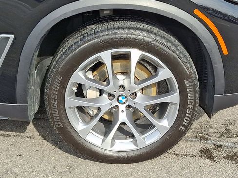 Used 2023 BMW X5 xDrive40i w/ Premium Package image 8