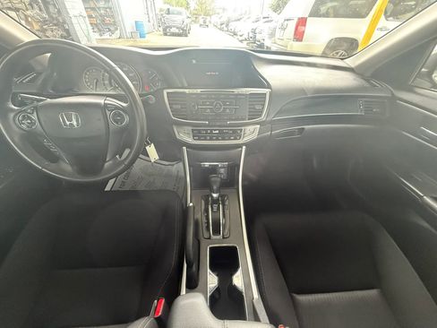 Used 2014 Honda Accord Sport image 7