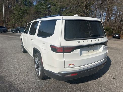 Used 2022 Jeep Wagoneer Series III w/ Premium Group I image 7