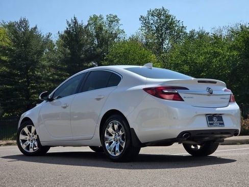 Used 2017 Buick Regal Premium w/ Driver Confidence Package #1 FWD image 25