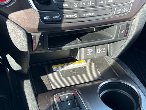 Used 2023 Honda Passport EX-L image 27