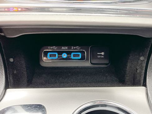 Used 2018 Jeep Grand Cherokee Limited image 23