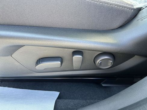 New 2025 Subaru Crosstrek 2.0i Premium image 9