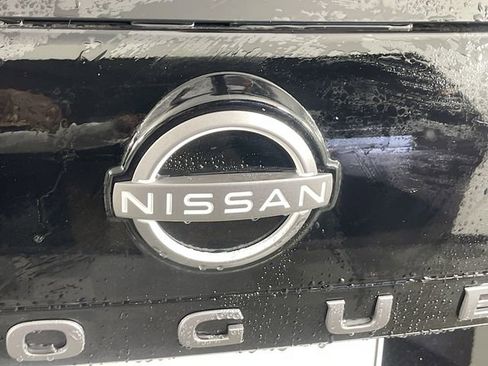 New 2026 Nissan Rogue SV w/ Cold Weather Package image 19