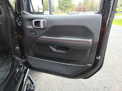Used 2024 Jeep Wrangler Unlimited Rubicon 392 AWD/4WD image 56