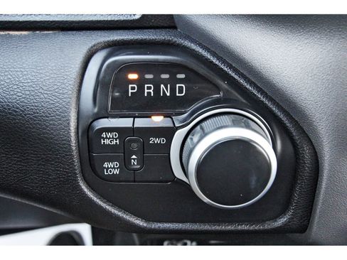 Used 2024 RAM 2500 Big Horn AWD/4WD image 22