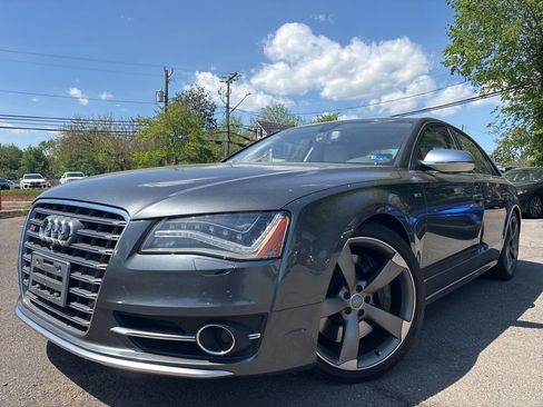 Used 2013 Audi S8 AWD/4WD image 1