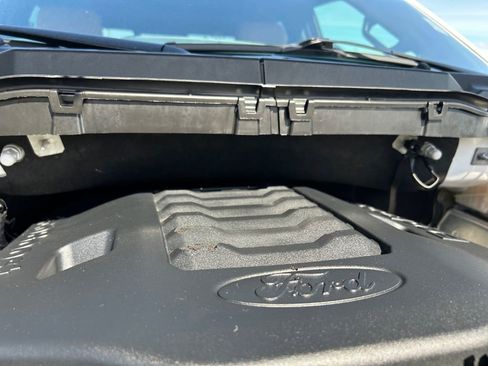 Used 2023 Ford F150 Platinum AWD/4WD image 30