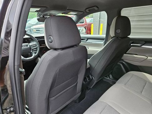 New 2026 GMC Terrain Elevation w/ Technology Package II AWD/4WD image 15