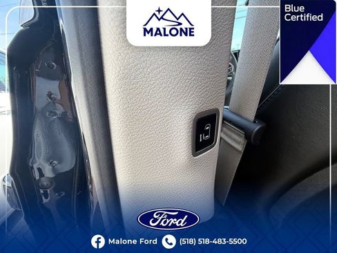 Used 2023 Chrysler Pacifica Touring-L FWD image 39