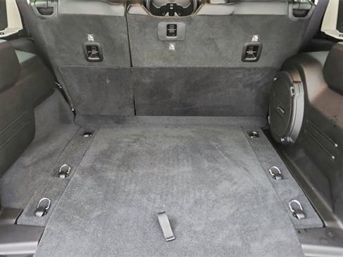 Used 2025 Jeep Wrangler Unlimited Rubicon image 15