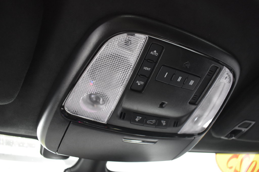 Used 2025 Dodge Durango R/T AWD/4WD image 35