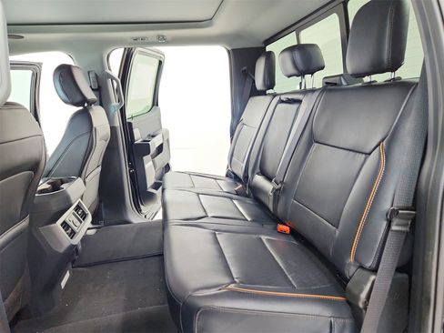 New 2026 Ford F250 Lariat w/ Lariat Ultimate Package image 38