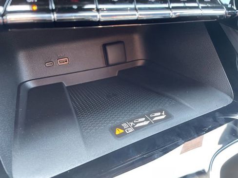 New 2026 Chevrolet Traverse LT w/ Driver Confidence Package image 18