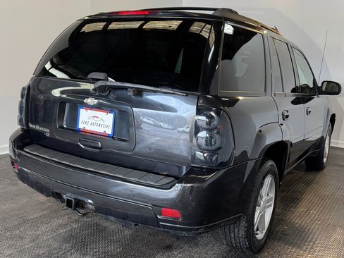 Used 2008 Chevrolet TrailBlazer LT w/ Sun And Sound Package image 5