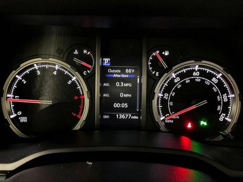 Certified 2024 Toyota 4Runner Limited image 21