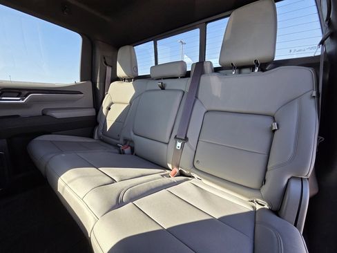 Used 2024 GMC Sierra 1500 SLT w/ SLT Premium Plus Package image 24